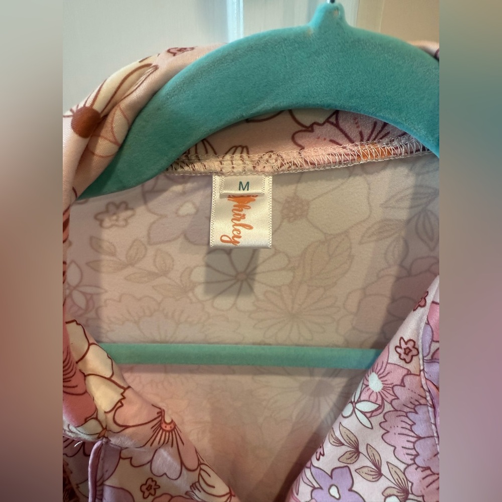 Shirley & Stone Pajama Set - Picture 3 of 4